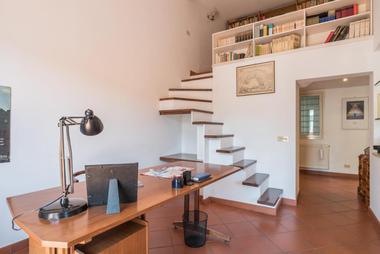 Colosseo Stylish Penthouse Roma Esterno foto