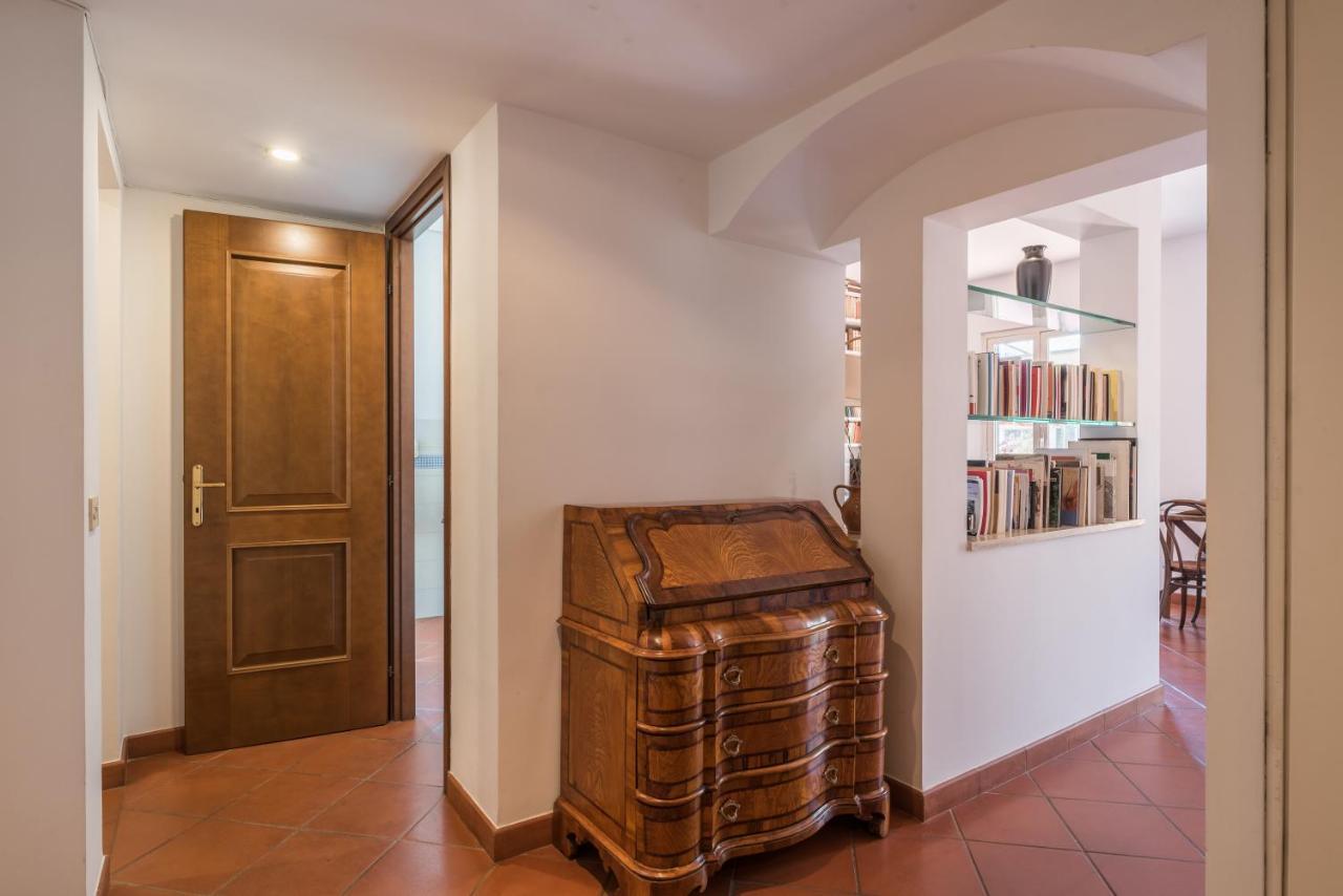 Colosseo Stylish Penthouse Roma Esterno foto