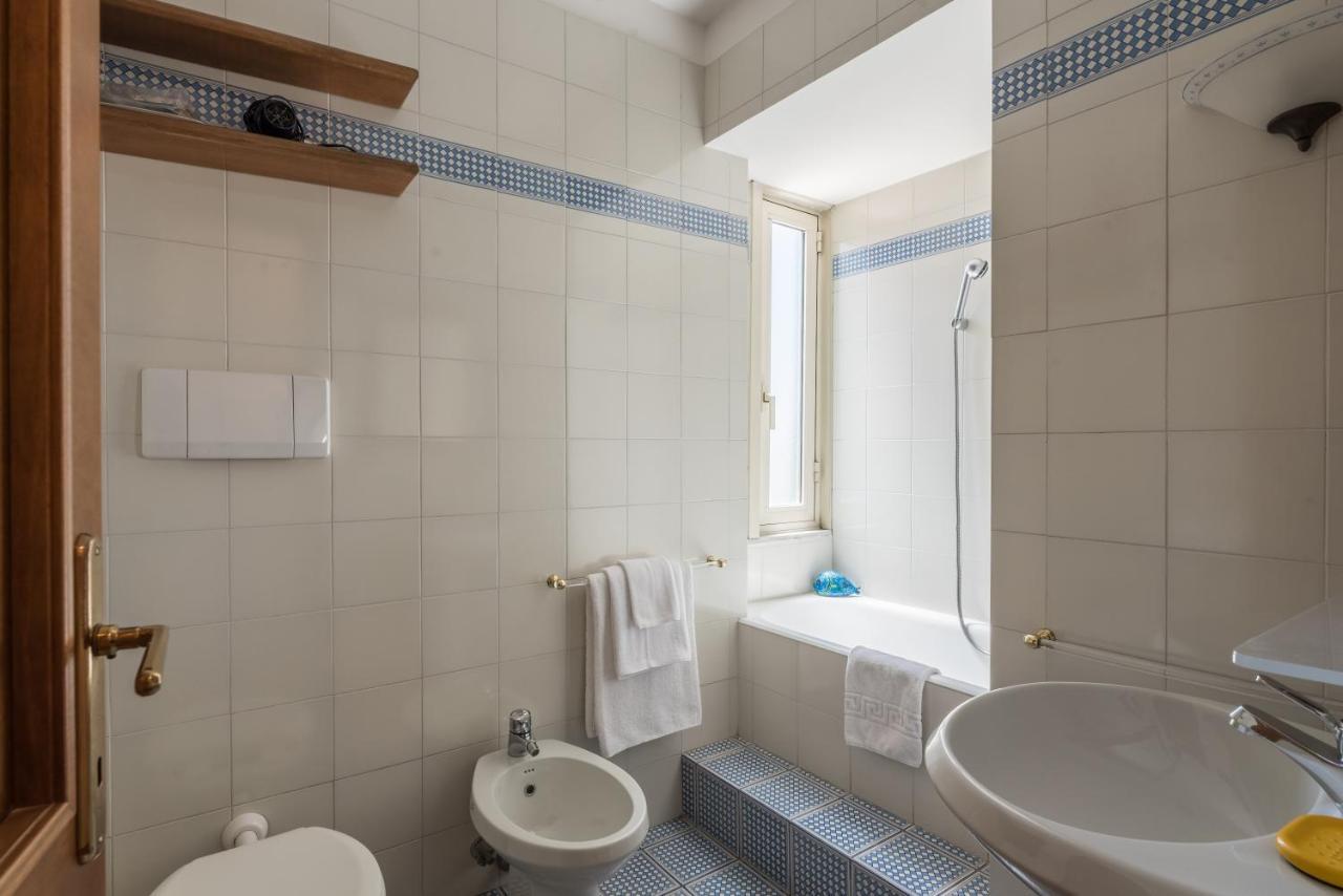 Colosseo Stylish Penthouse Roma Esterno foto