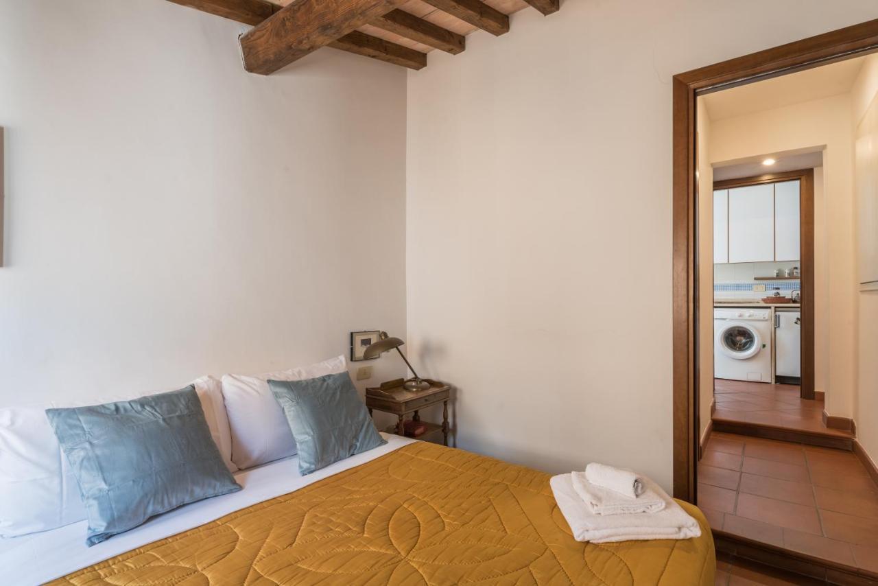Colosseo Stylish Penthouse Roma Esterno foto